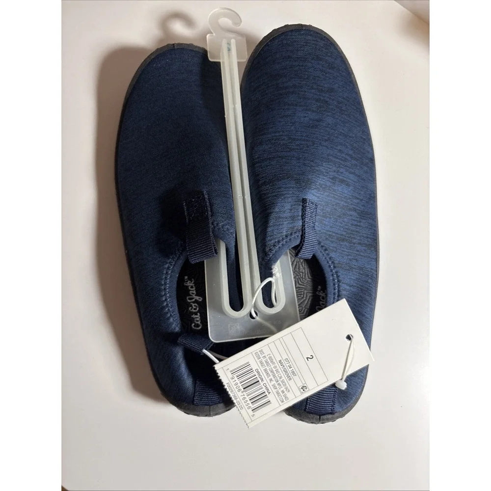 Kids Boys Cat and Jack‎ Water Shoes NWT Size 2 Dark Blue